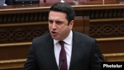 ԱԺ նախագահ Ալեն Սիմոնյան, արխիվ