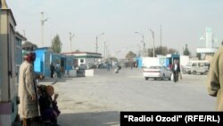 На границе Таджикистана с Узбекистаном
