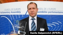 Франци -- Европан Парламентан Ассамблеягара шена дина совгIат схьаоьцуш ву Каляпин Игорь,23Тов2011 