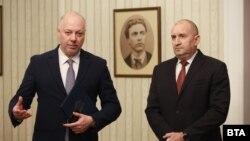 Премиерът Росен Желязков от ГЕРБ и президентът Румен Радев