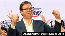 Според данните към момента партията на президента Александър Вучич SNS печели над 60% подкрепа