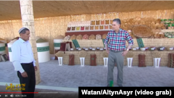 Türkmenistanyň prezidenti Senagatçylar we telekeçiler birleşmesiniň azyk bolçulygyny döredýändigini aýdýar. 