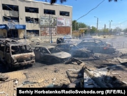 Urmările unui atac rusesc asupra orașului Drujkivka, în regiunea Donețk, pe 2 august.