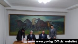 Мулоқоти харитасозон ва ё маконнигорони ду тараф рӯзҳои 5 ва 9-уми май дар Ӯш сурат гирифт.