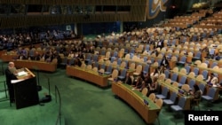 Nyu-York şəhərindəki BMT-nin mənzil-qərargahında Birləşmiş Millətlər Təşkilatının 80-ci Baş Assambleyası