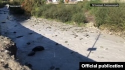 Աղտոտված Ողջի գետը, 17-ը հոկտեմբերի, 2019թ.