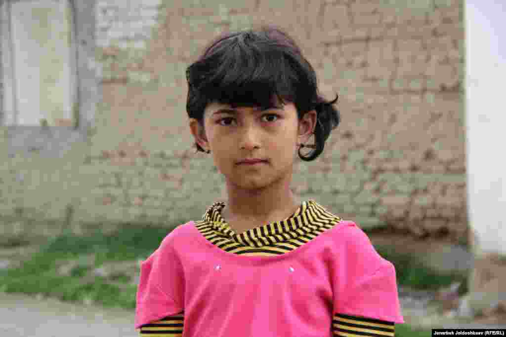 Kyrgyzstan - Ethnic Roma in a northern part Osh. Kids. Osh, on April 25 2012