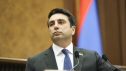 ԱԺ նախագահը լրագրողներին «պատժել է»՝ իրեն տեսնելիս չզգաստանալու համար. Ալեն Սիմոնյանը հերթական սկանդալի կիզակետում