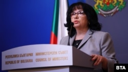 Министърката на финансите Теменужка Петкова