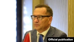 Николай Дорошенко.