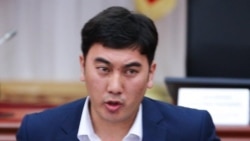 Азамат Айтбаев.