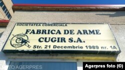 Ministerul Economiei promite de doi ani că uzina de stat de la Cugir va produce muniție de calibru NATO de 155 de mm, cea mai solicitată din lume, și arme de asalt pentru militarii români.