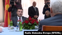 Архивска фотографија- Зоран Заев и Али Ахмети на разговори за консензуален претседател