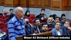 Mohammad Reza Salas (left) at a court hearing in March