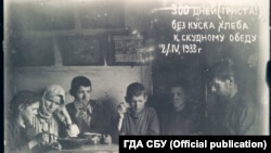 Родина Миколи Боканя, яка не їла хліба протягом 300 днів, споживає злиденну їжу