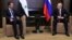 Президент Сирии Башар Асад (слева) и президент России Владимир Путин. Сочи, Россия, 17 мая 2018 года.