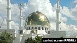 Marydaky baş metjit