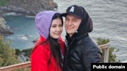 Алтынай Вәлитов хатыны Алсу белән Төркиядә. Архив фотосы