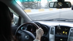 PÝGG Aşgabatda zenan sürüjileri, Türkmenabatda dürli reňkdäki ulaglary "awlaýar"