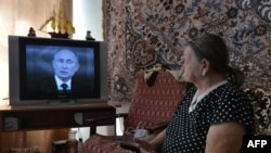 2012 წელს პუტინი შეშფოთებას გამოთქვამს, თუ რუსეთში ამჟამინდელი ტენდენცია გაგრძელდება, მოსახლეობა 143-მდე მილიონიდან 107 მილიონამდე შემცირდება 2050 წლისთვის