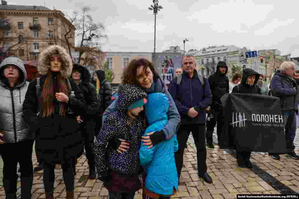 Захід об’єднав зусилля людей, які підтримують Україну і борються за звільнення незаконно увʼязнених цивільних та військовополонених. Київ, 15 листопада 2025 року