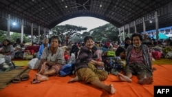 Чыр чыккан аймактардан он миңдеген адам эвакуацияланган.