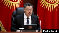 «Нам нужно избавиться от представления, что если не платить налоги, то в конечном итоге это сойдет с рук», – заявил президент, объявляя об амнистии.