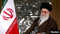 Ирандын улук лидери Аятолла Али Хаменею