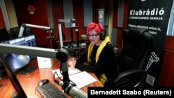 Вработенa во опозициската радиостаница Клубрадио, Будимпешта, 9 февруари 2021 година