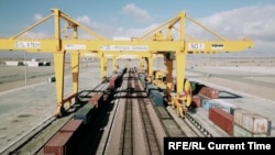 Қазақстан мен Қытай шекарасындағы Қорғас құрлық порты.