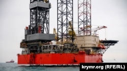 Украина, Азовское море. Буровая установка «Независимость» «Черноморнефтегаза»