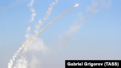 Ava mudafaasınıñ işi, nümüneviy fotoresim