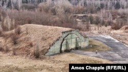 Аэроклуба "Миловице" на заброшенной советской авиабазе в 40 километрах к северо-востоку от Праги