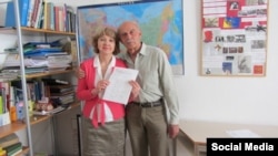 Тылмач Арпад Галгоци Рита Хәсәнова белән