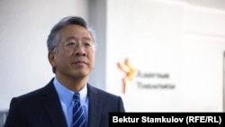 د جنوبي او منځنۍ اسیا په چارو کې د امریکا د بهرنیو چارو وزارت مرستیال ډونالډ لو.