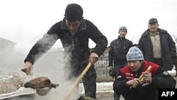 Кыргыздар тапкан каражатынын көпчүлүгүн той-аштарга сарптаары көптөн бери айтылып келет. 