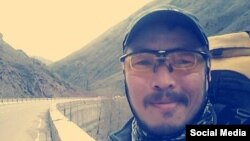 Азамат Джаналиев. Фото с его личной странички  в Facebook.