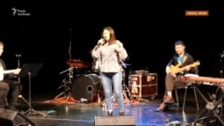 Виступ Оксани Мухи в Празі