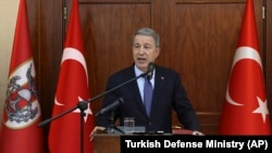 Министр обороны Турции Хулуси Акар 