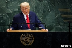Președintele SUA, Donald Trump, ține un discurs în cadrul celei de-a 80-a Adunări Generale a Națiunilor Unite, la sediul ONU din New York, SUA, 23 septembrie 2025.