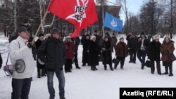 Пикетта катнашучылар. Уфа, 2 март 2013