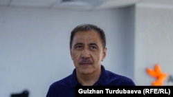 Артур Медетбеков.