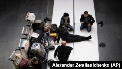 Буга чейин мигранттар Орусиянын чек арасынан кире албай артка кайтарылган учурлар болгон. Архивдик сүрөт. 