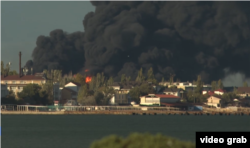 Пожежа на нафтобазі у Феодосії після атаки ЗСУ 7 жовтня 2024 року