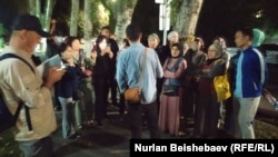 Орозайым Нарматованы бошотууну талап кылгандар. Бишкек. 10-сентябрь, 2021-жыл.