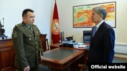 Раимберди Дүйшөмбиев президенттин кабыл алуусунда