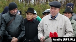 Әхсәт Хисмәтов