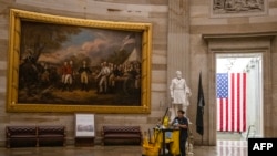 У Капітоліі перад абвяшчэньнем прыпыненьня працы ўраду