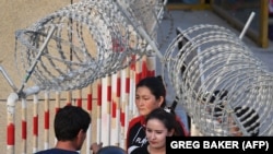 Шинжаңда жашаган мусулмандар.  31-май, 2019-жыл. (Сүрөттөгүлөрдүн макаланын каарманы менен байланышы жок) 