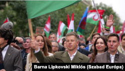 A Tisza politikusa azt kérte az emberektől, hogy bírják ki ezt a hat keserves hónapot, utána pedig nyújtsanak kezet egymásnak.